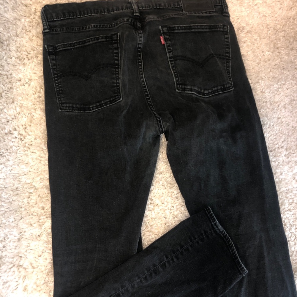 Levi Black 501s
